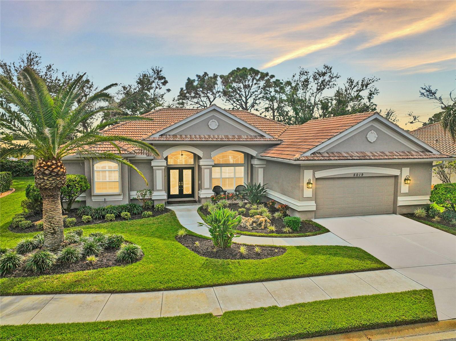 Photo of 5019 BELLA TERRA DR