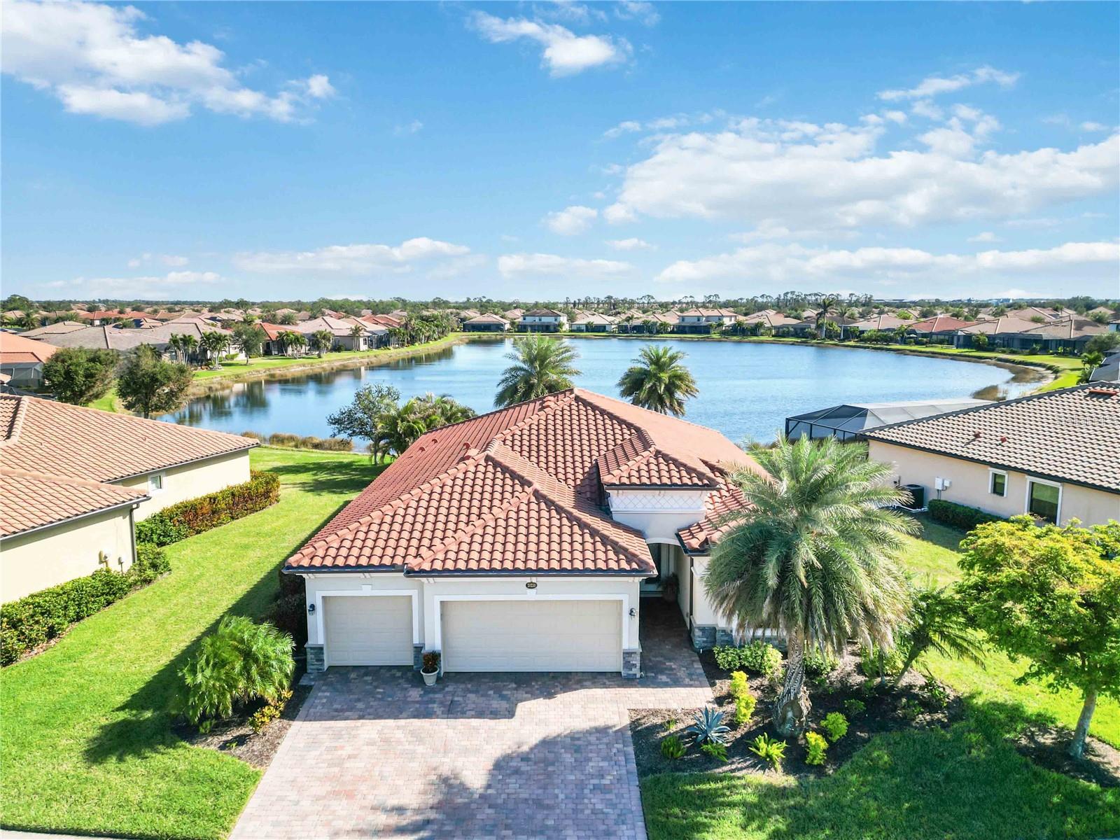 Photo 2 of 20230 GRANLAGO DR