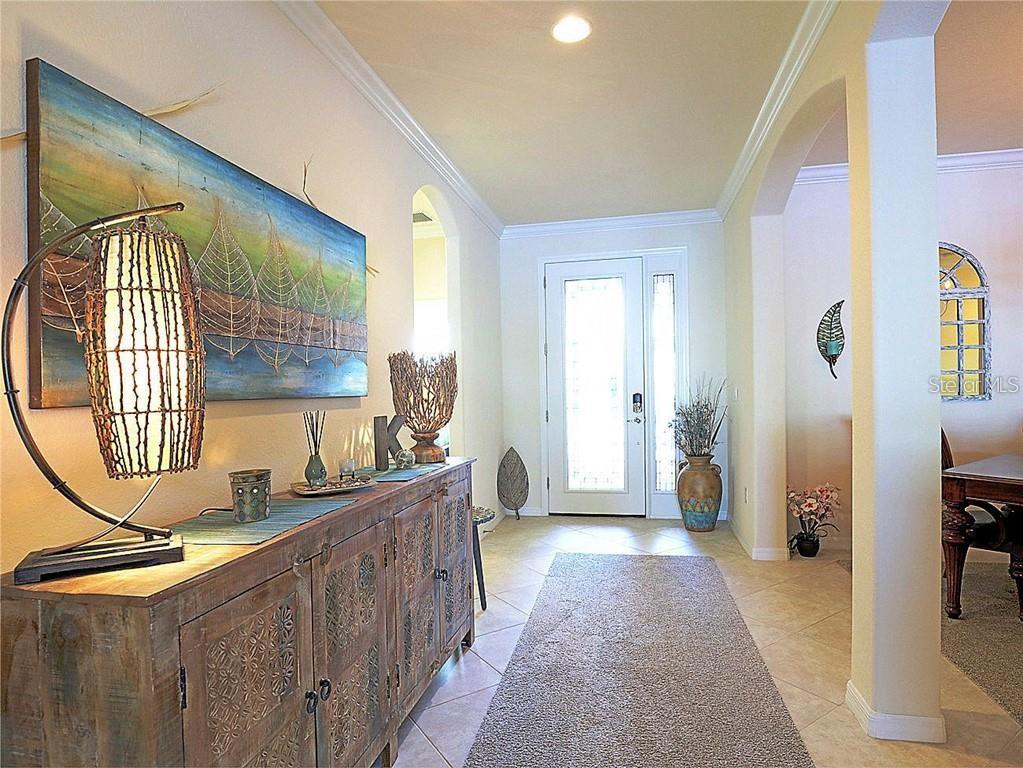 Photo 4 of 20230 GRANLAGO DR