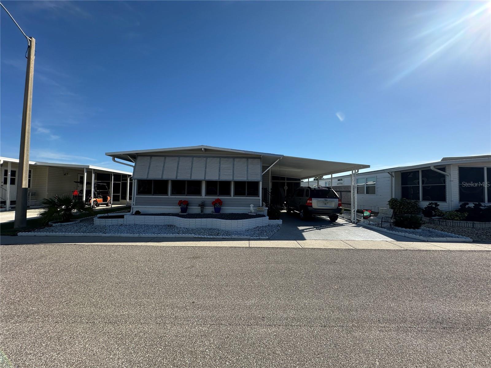 Photo of 5821 SUNFLOWER RD