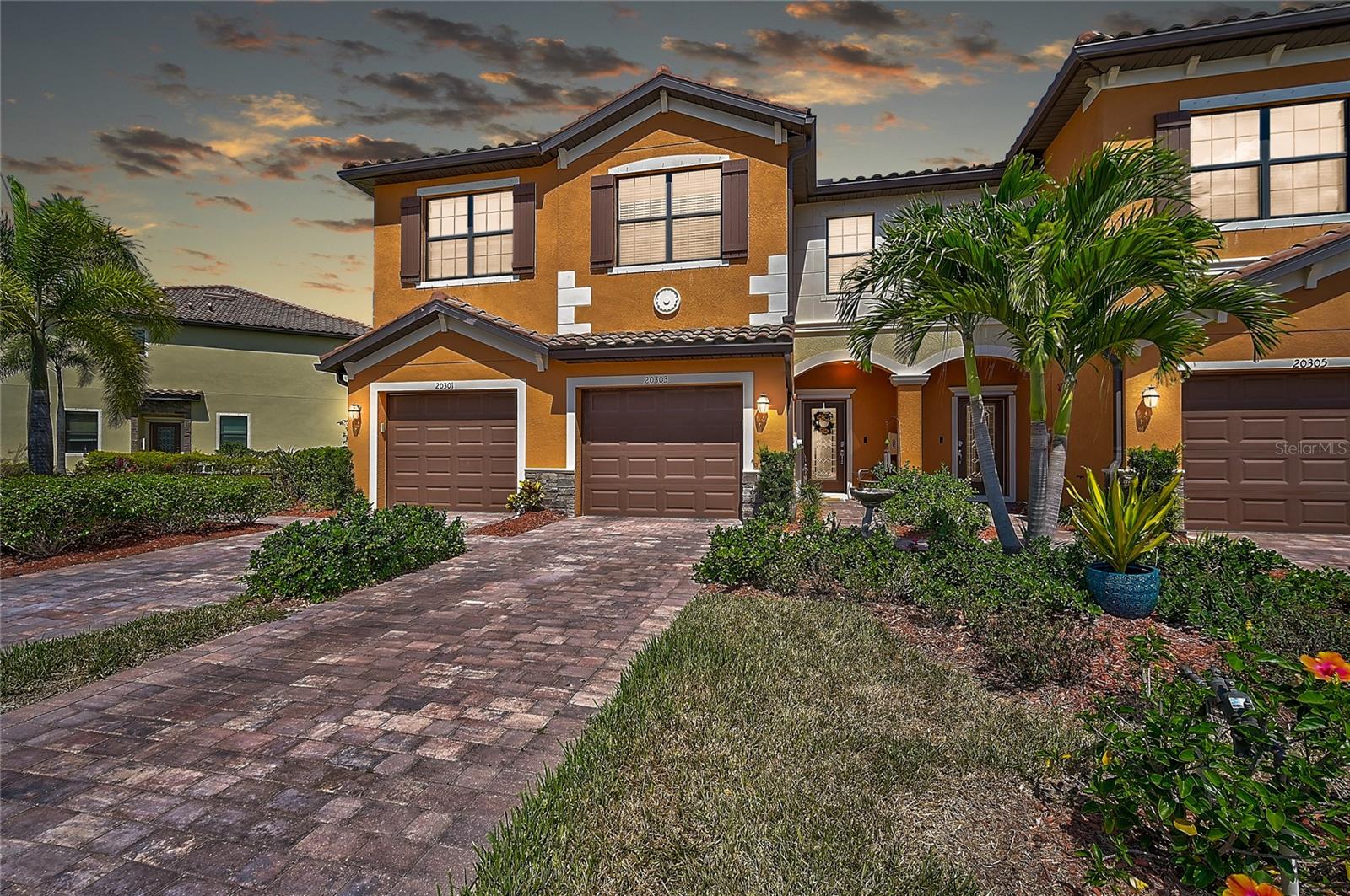 Photo of 20303 LAGENTE CIR