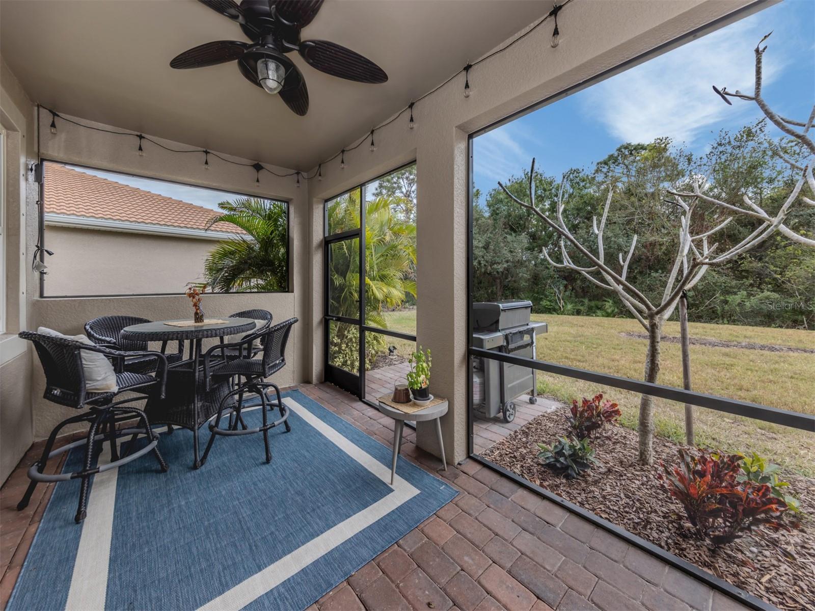 Photo 6 of 11601 PARROTFISH ST