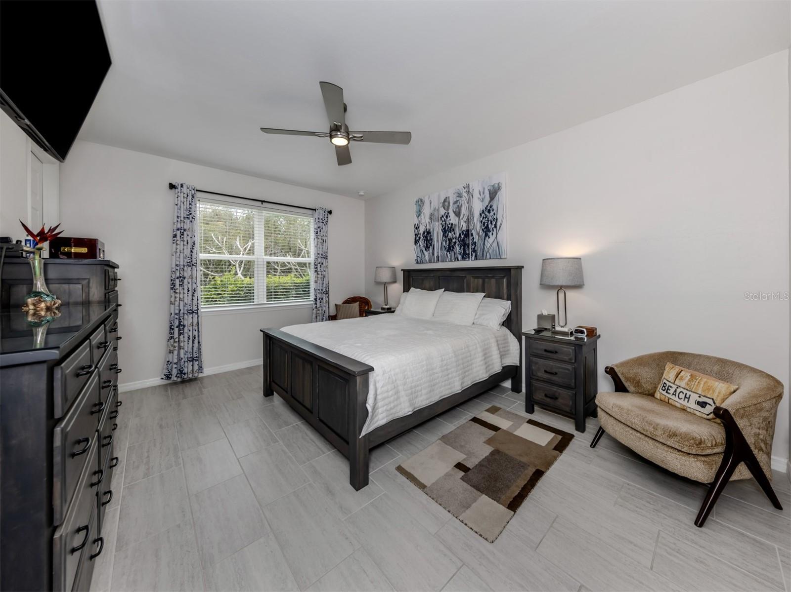 Photo 2 of 11601 PARROTFISH ST