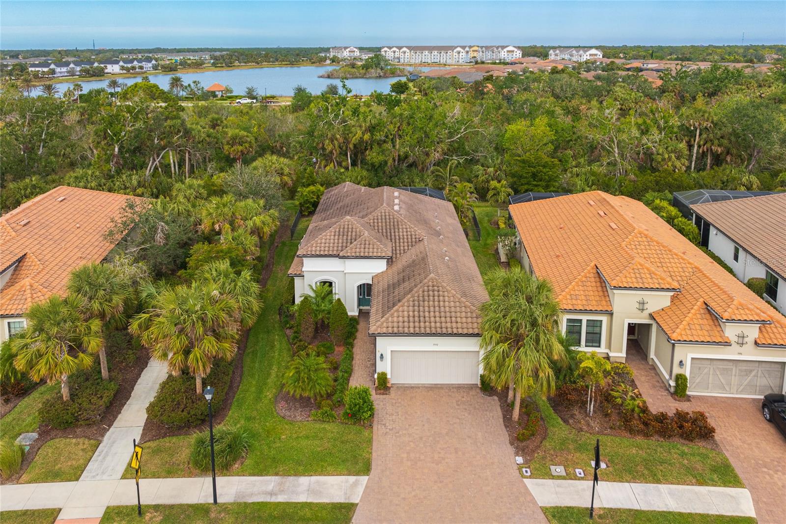 Photo 4 of 5592 SEMOLINO ST
