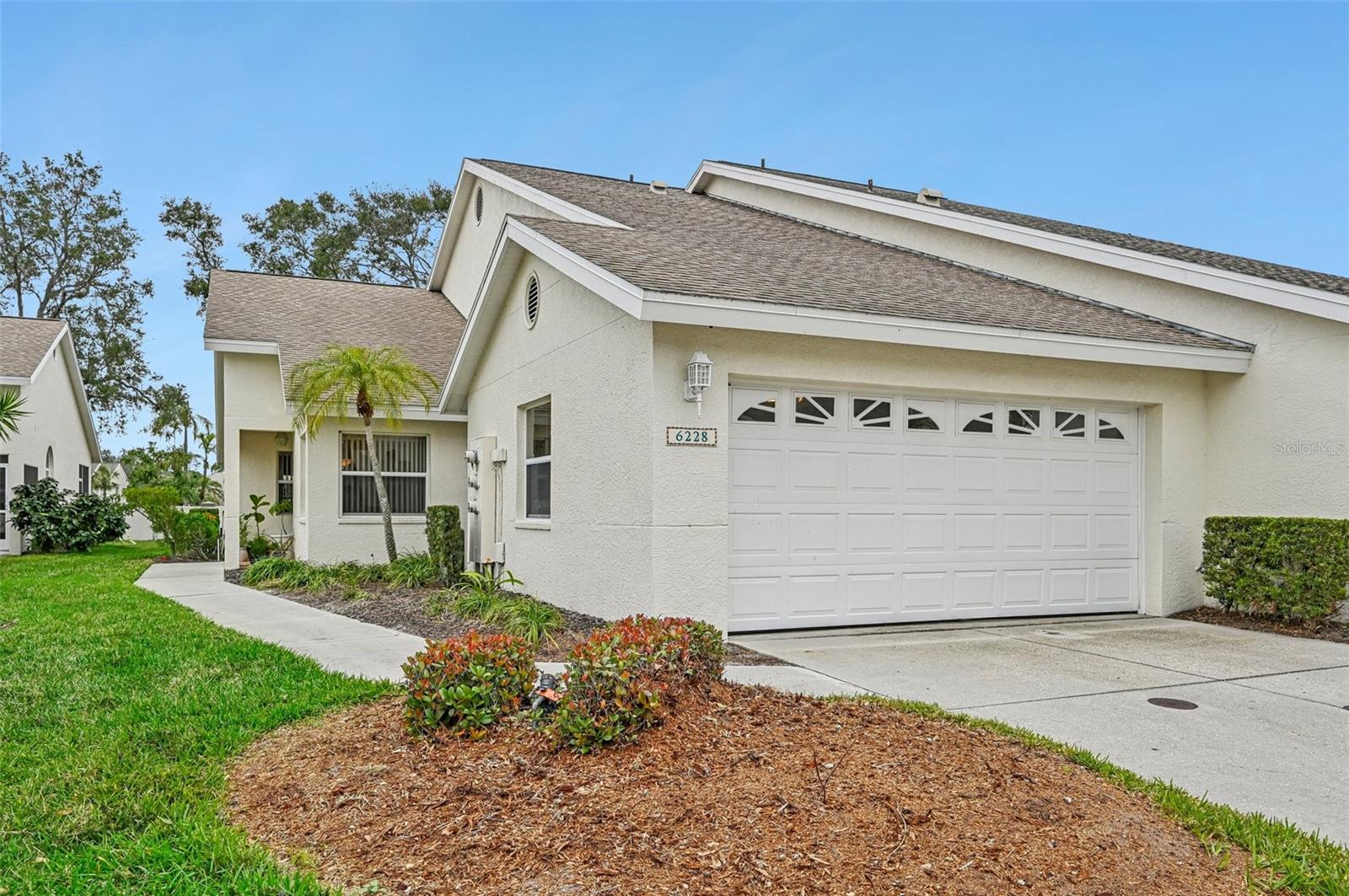 Photo 4 of 6228 COUNTRY CLUB WAY