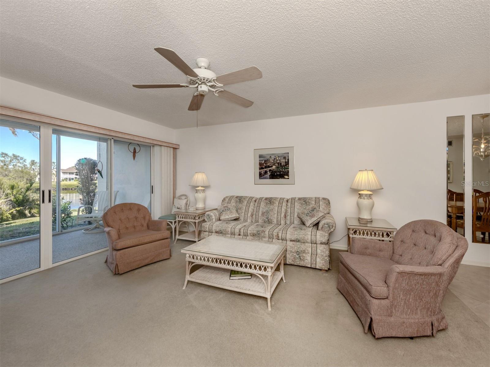 Photo 6 of 801 WATERSIDE DR #102