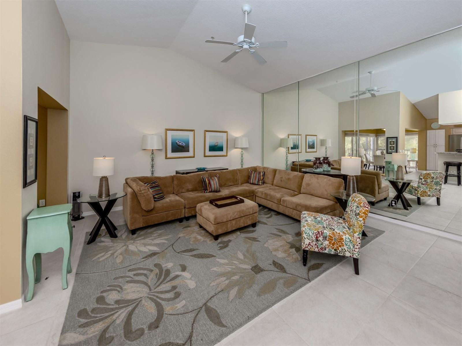 Photo 7 of 805 MONTROSE DR #203