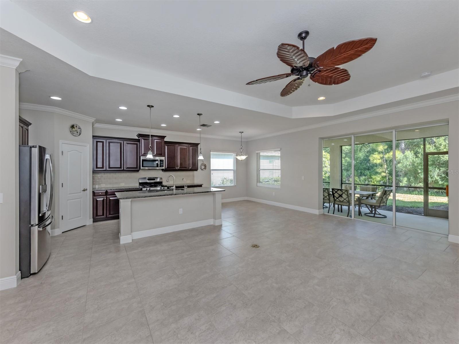 Photo 6 of 12240 STUART DR