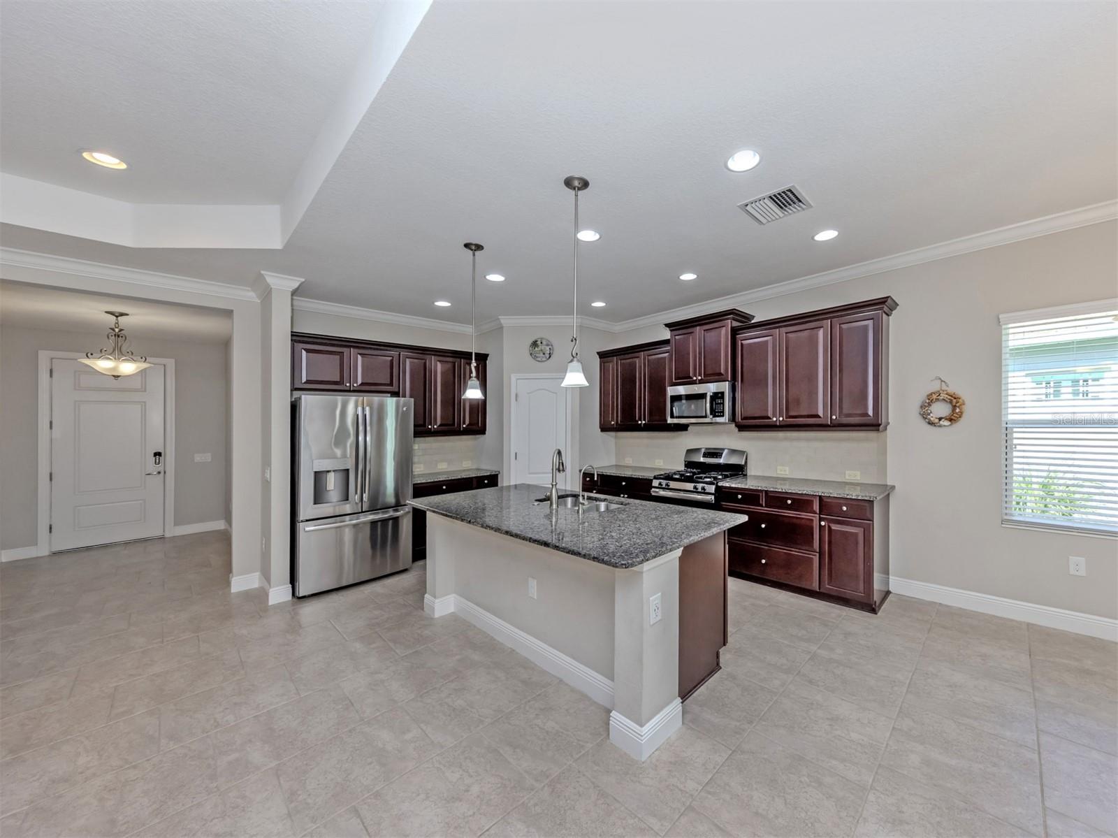 Photo 7 of 12240 STUART DR