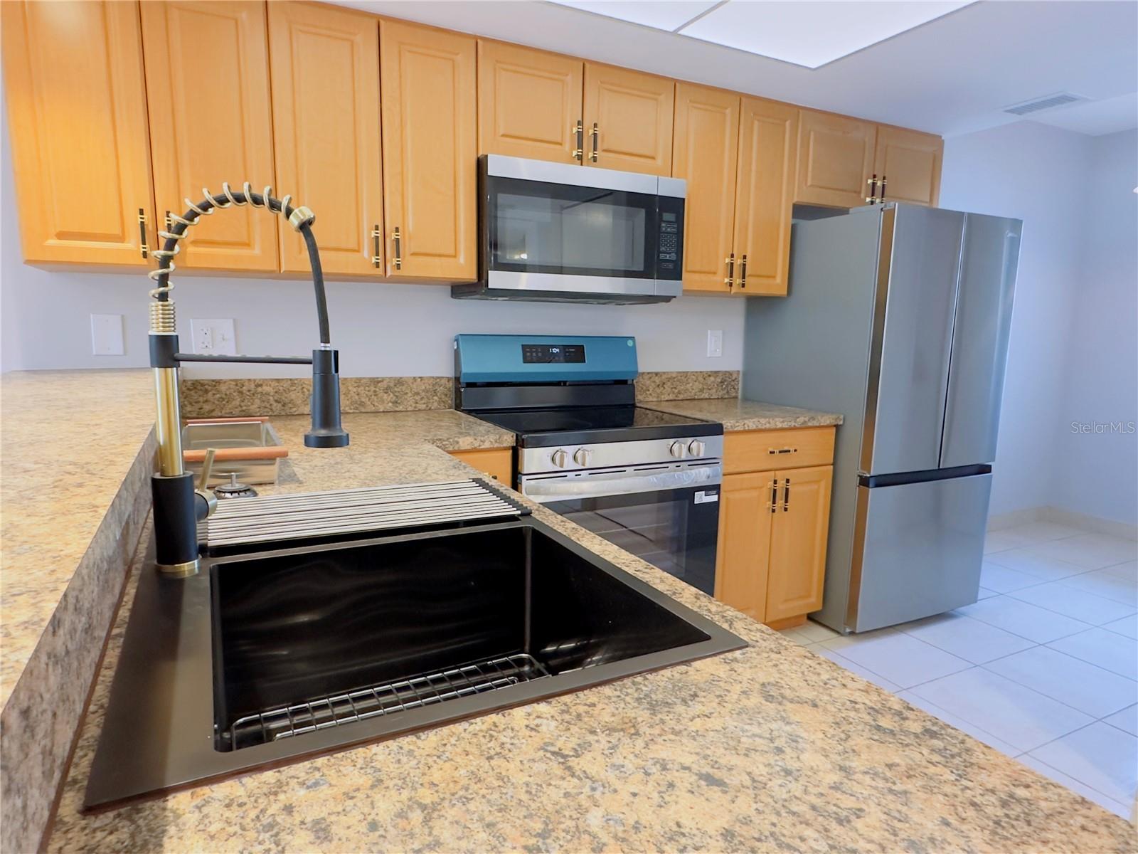 Photo 4 of 6800 PLACIDA RD #179