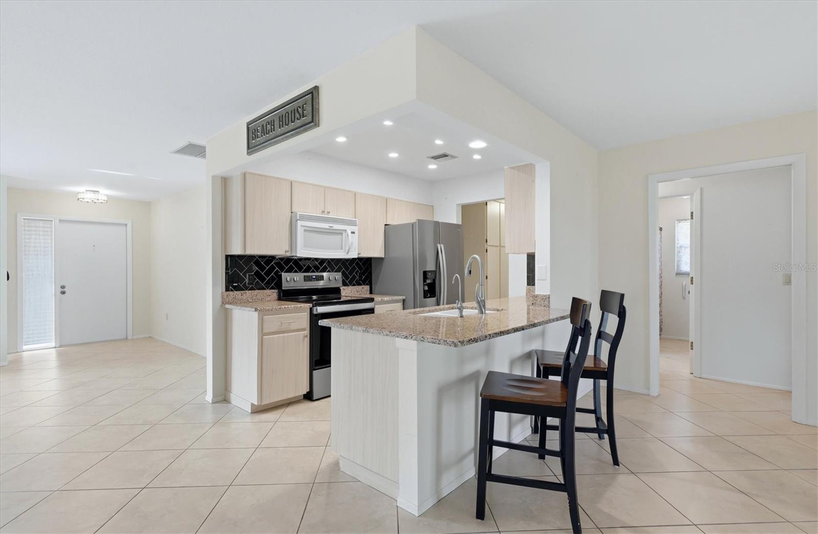 Photo 6 of 255 RIGEL RD