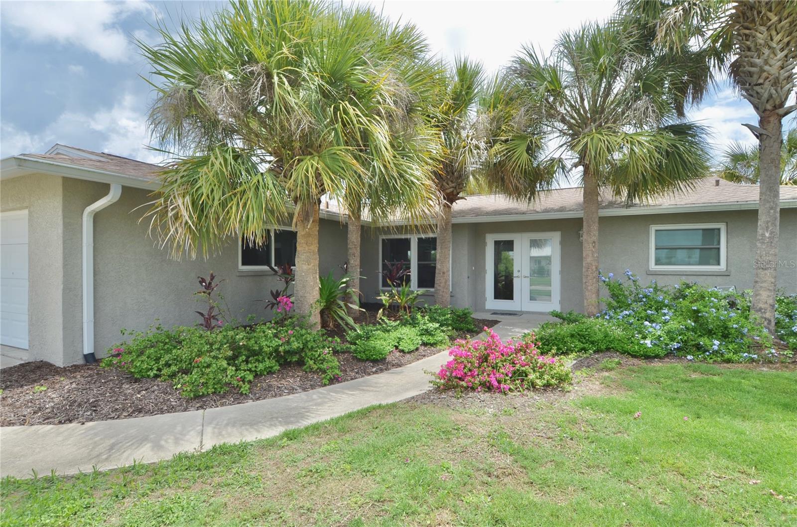 Photo 4 of 2321 SANDLEWOOD DR