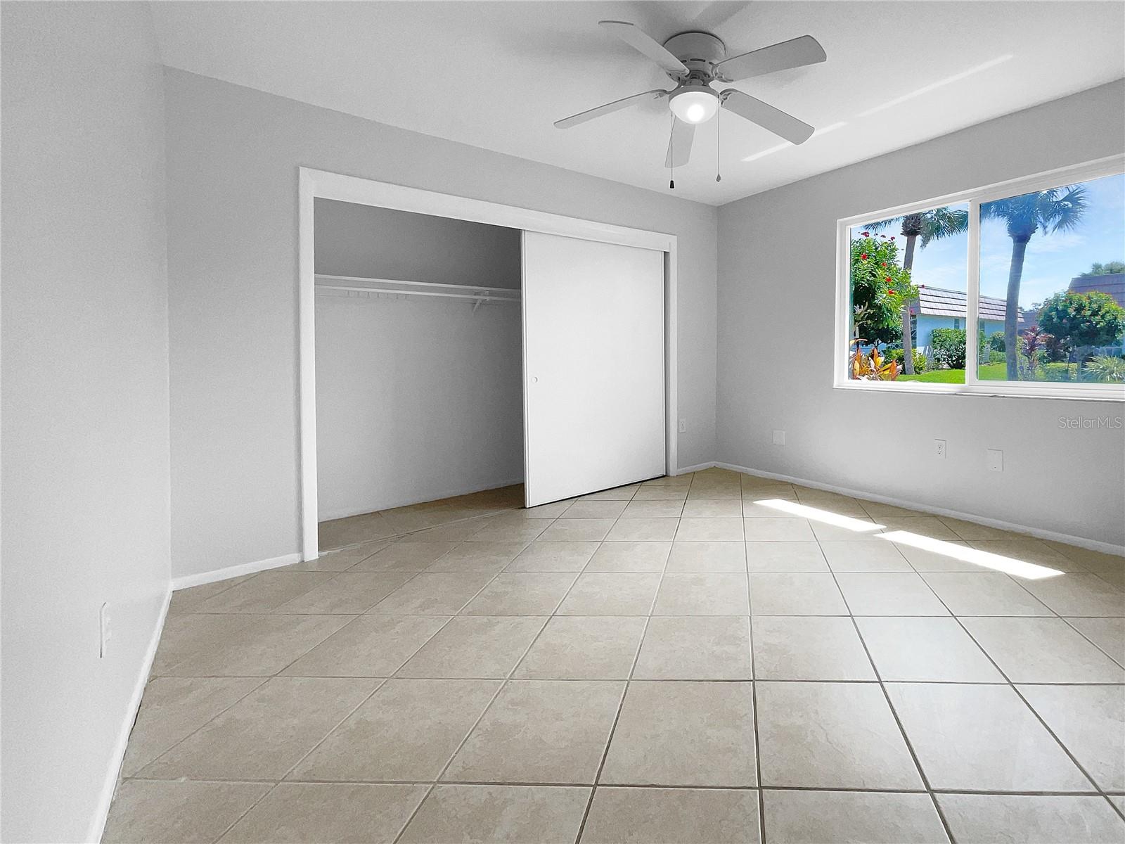 Photo 5 of 2413 RIVERBLUFF PKWY #V-231
