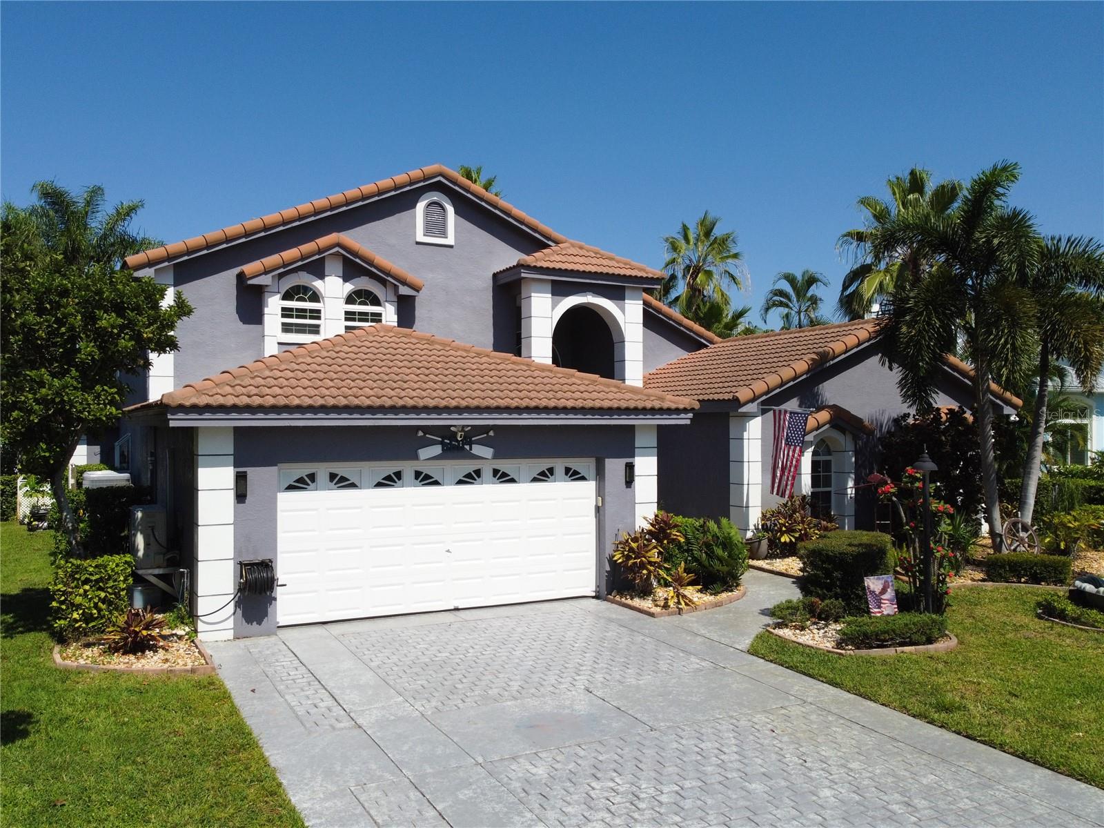 Photo 3 of 6604 SEABIRD WAY