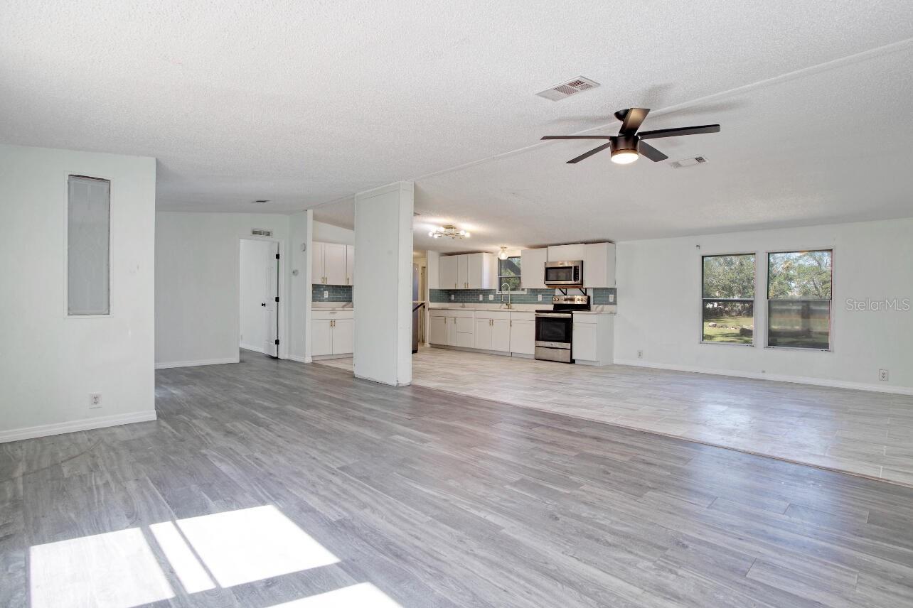 Photo 2 of 12208 GLENHILL DR