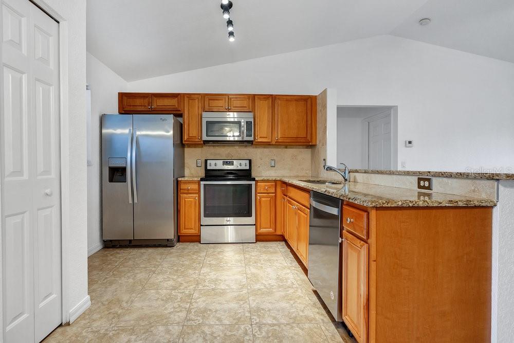 Photo 3 of 4944 ALSEIR RD