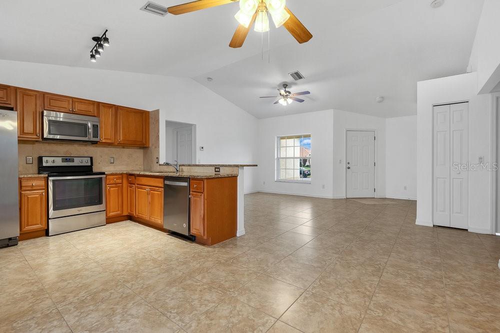 Photo 4 of 4944 ALSEIR RD