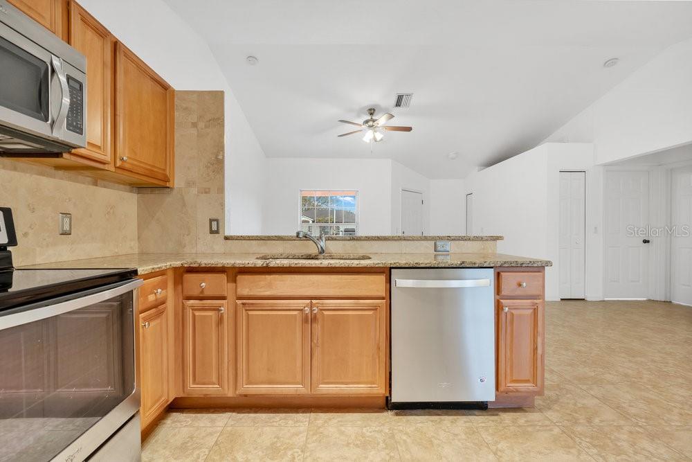 Photo 5 of 4944 ALSEIR RD