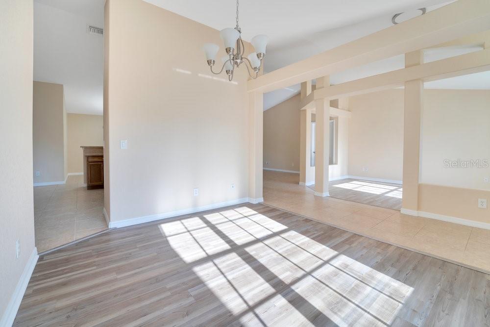 Photo 7 of 14248 SALVATIERRA LN