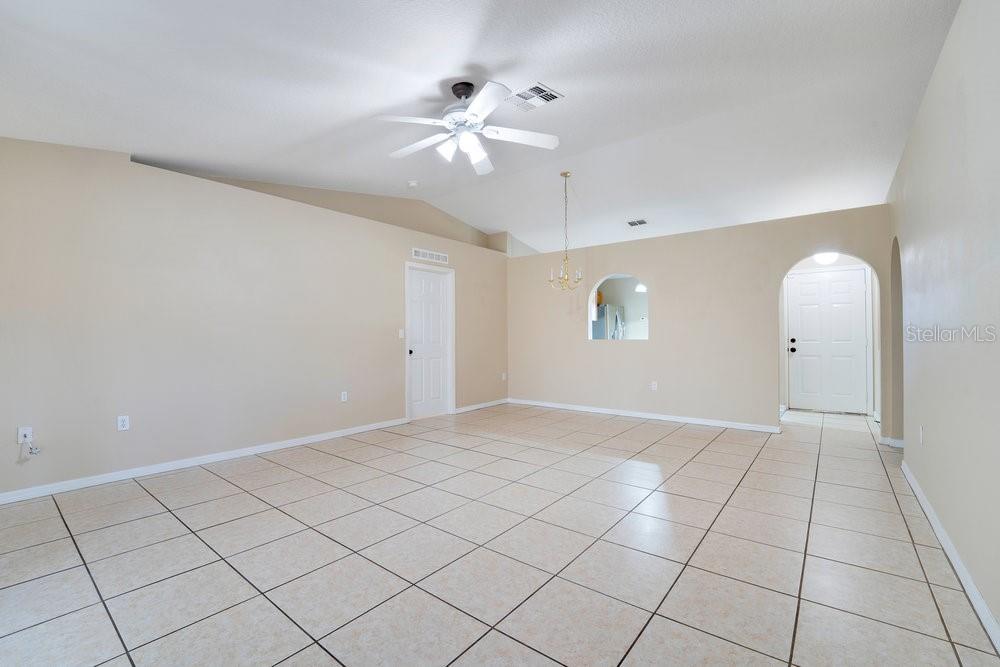Photo 5 of 2315 SNOWFLAKE LN