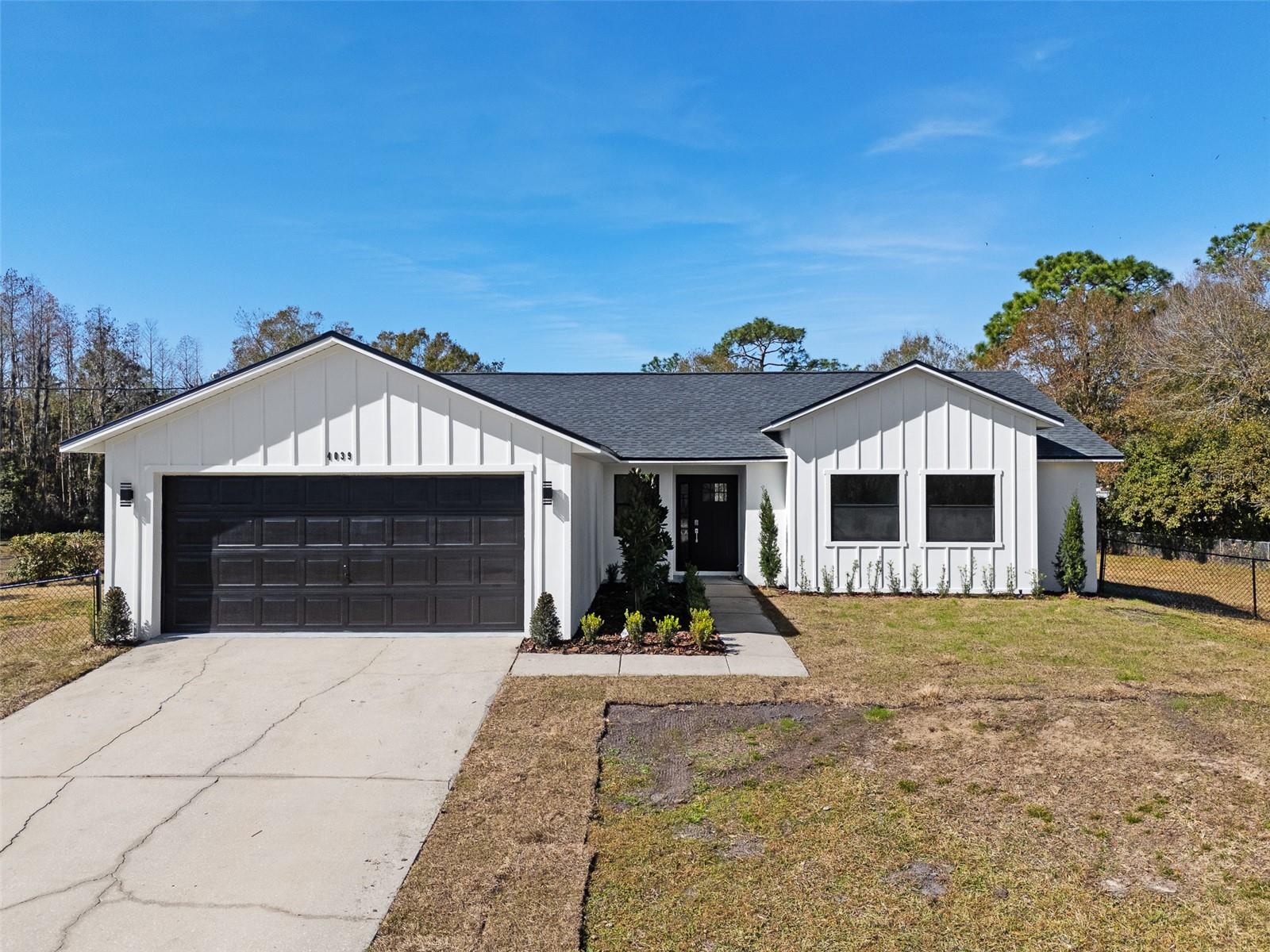 Photo of 4039 MEADOW RUN LN