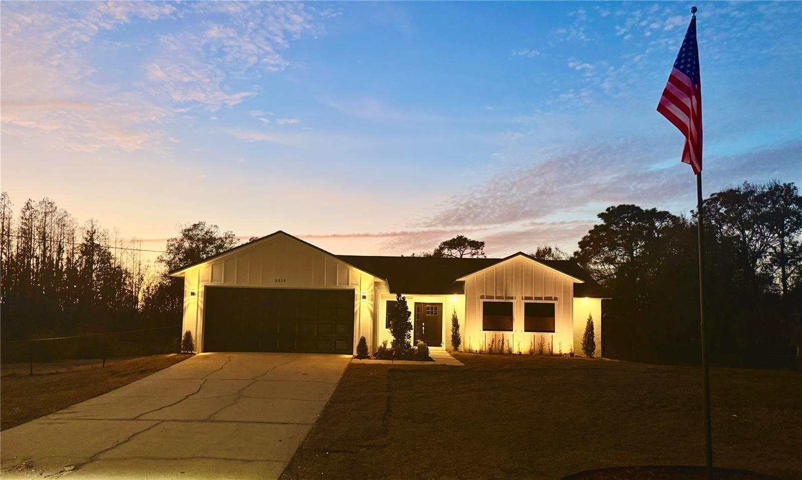 Photo 4 of 4039 MEADOW RUN LN
