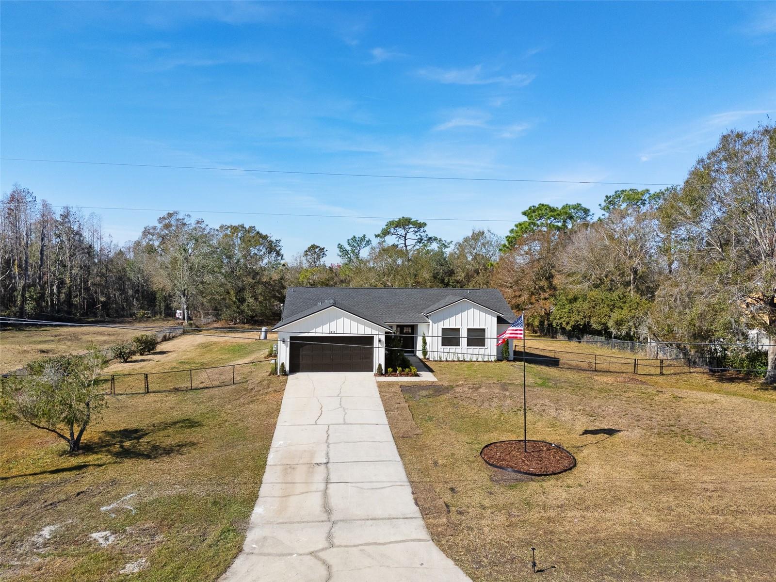 Photo 6 of 4039 MEADOW RUN LN