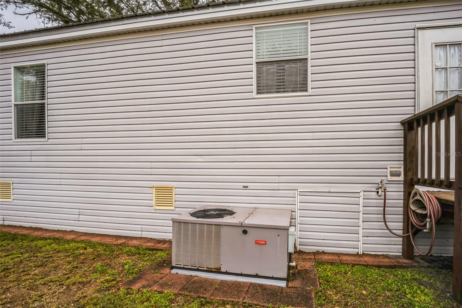 Photo 7 of 39124 DUNGAN DR