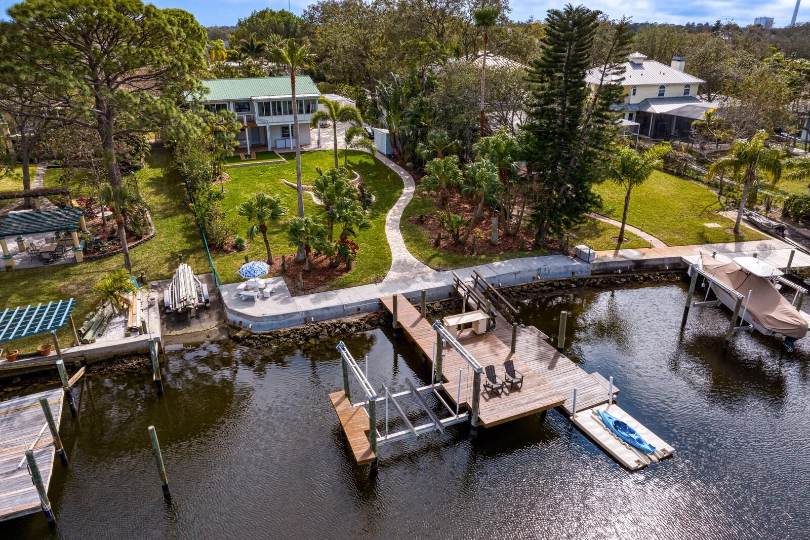 Photo of 3225 BLUFF BLVD
