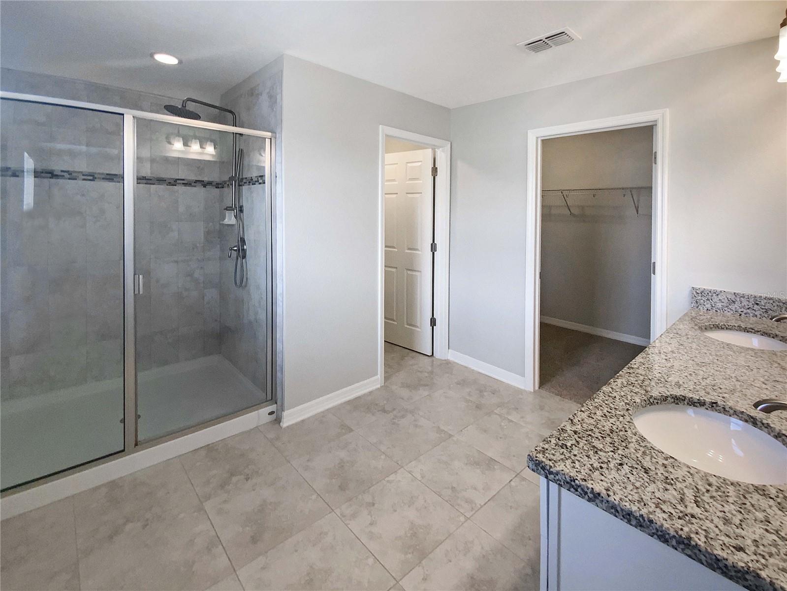 Photo 6 of 6525 DUTTON DR