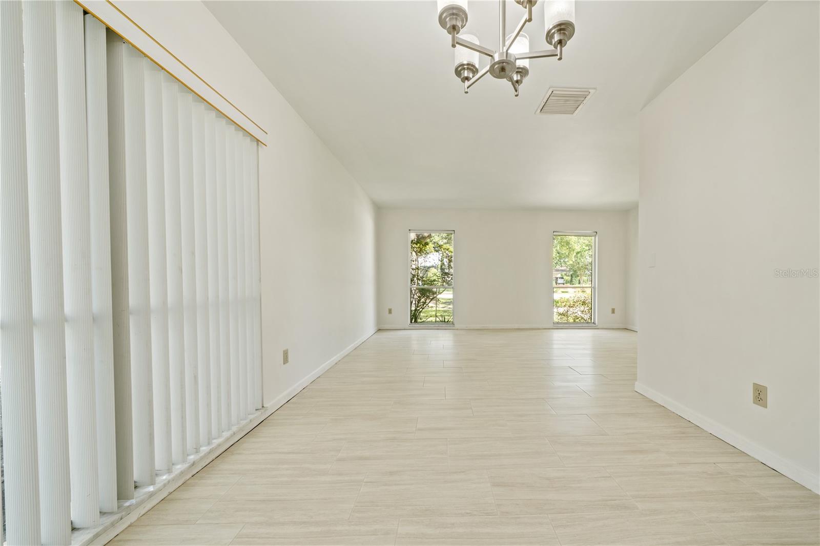 Photo 6 of 10403 LAKE CARROLL WAY