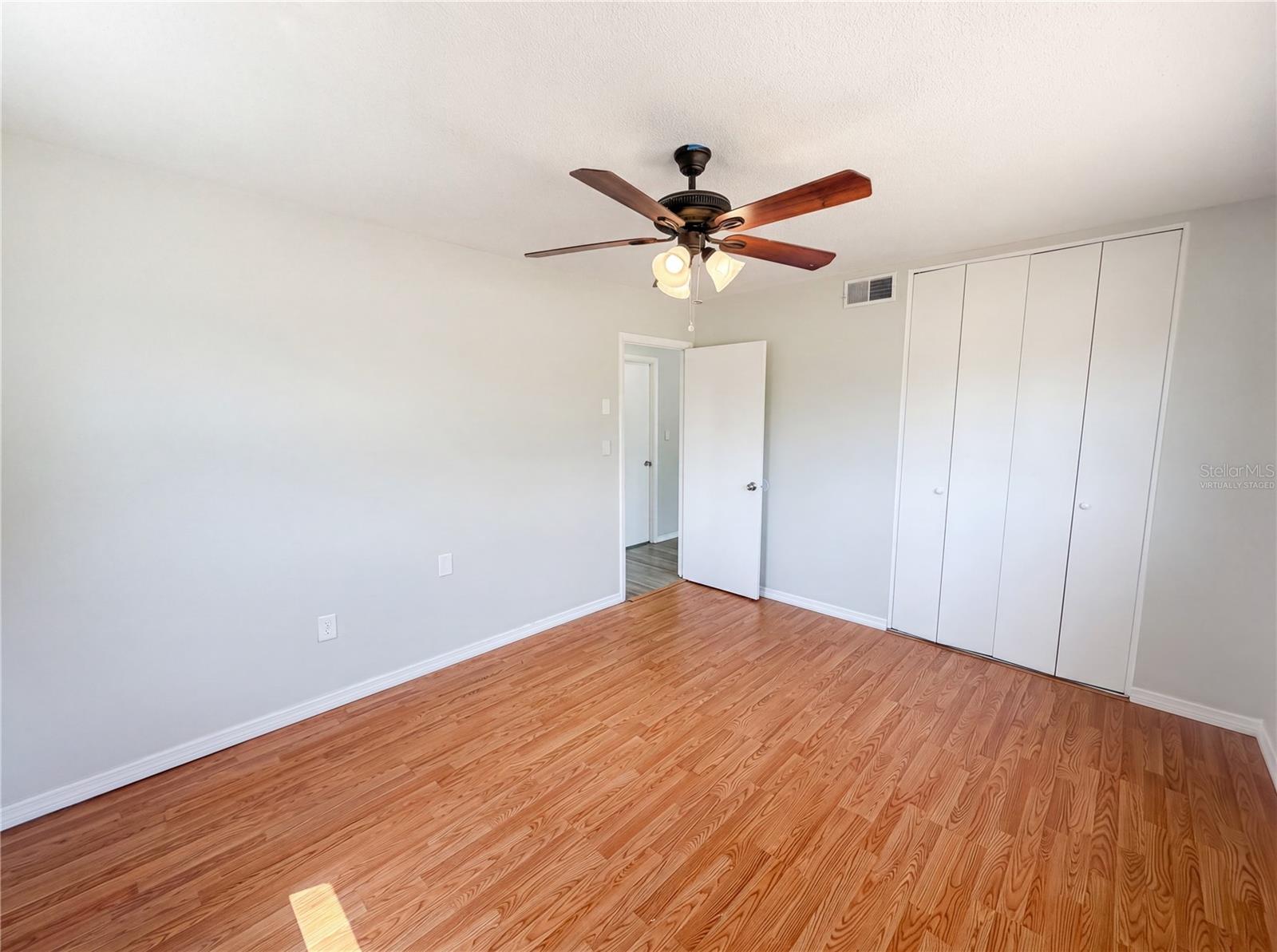 Photo 4 of 7328 TANGELO AVE