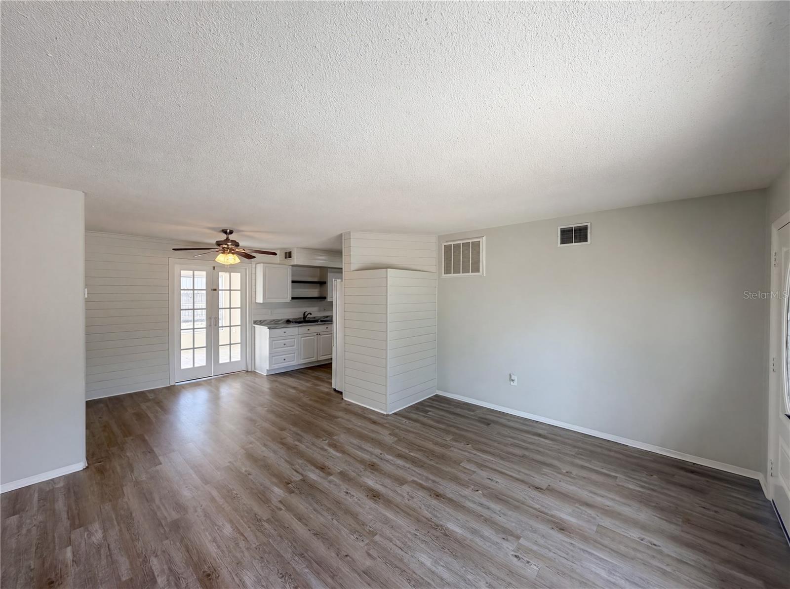 Photo 5 of 7328 TANGELO AVE