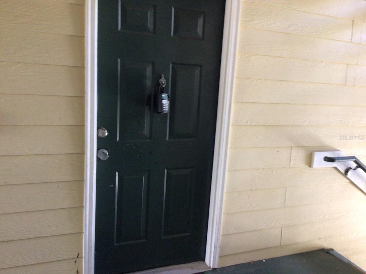 Photo 4 of 18139 BACK STRETCH LN #18139