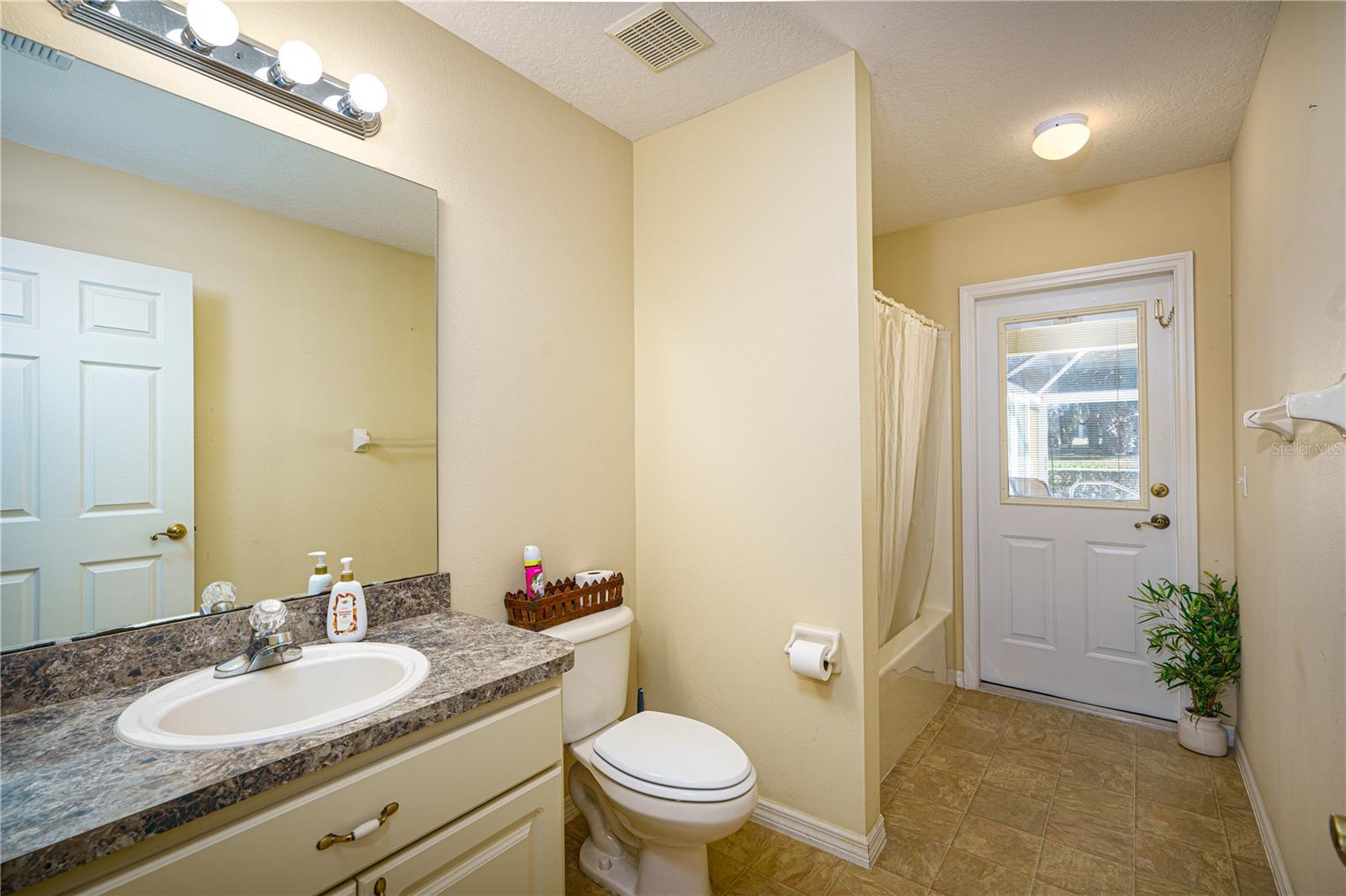 Photo 7 of 1356 N TIMUCUAN TRL