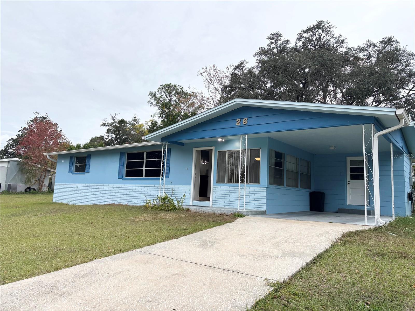 Photo 2 of 26 S OSCEOLA ST