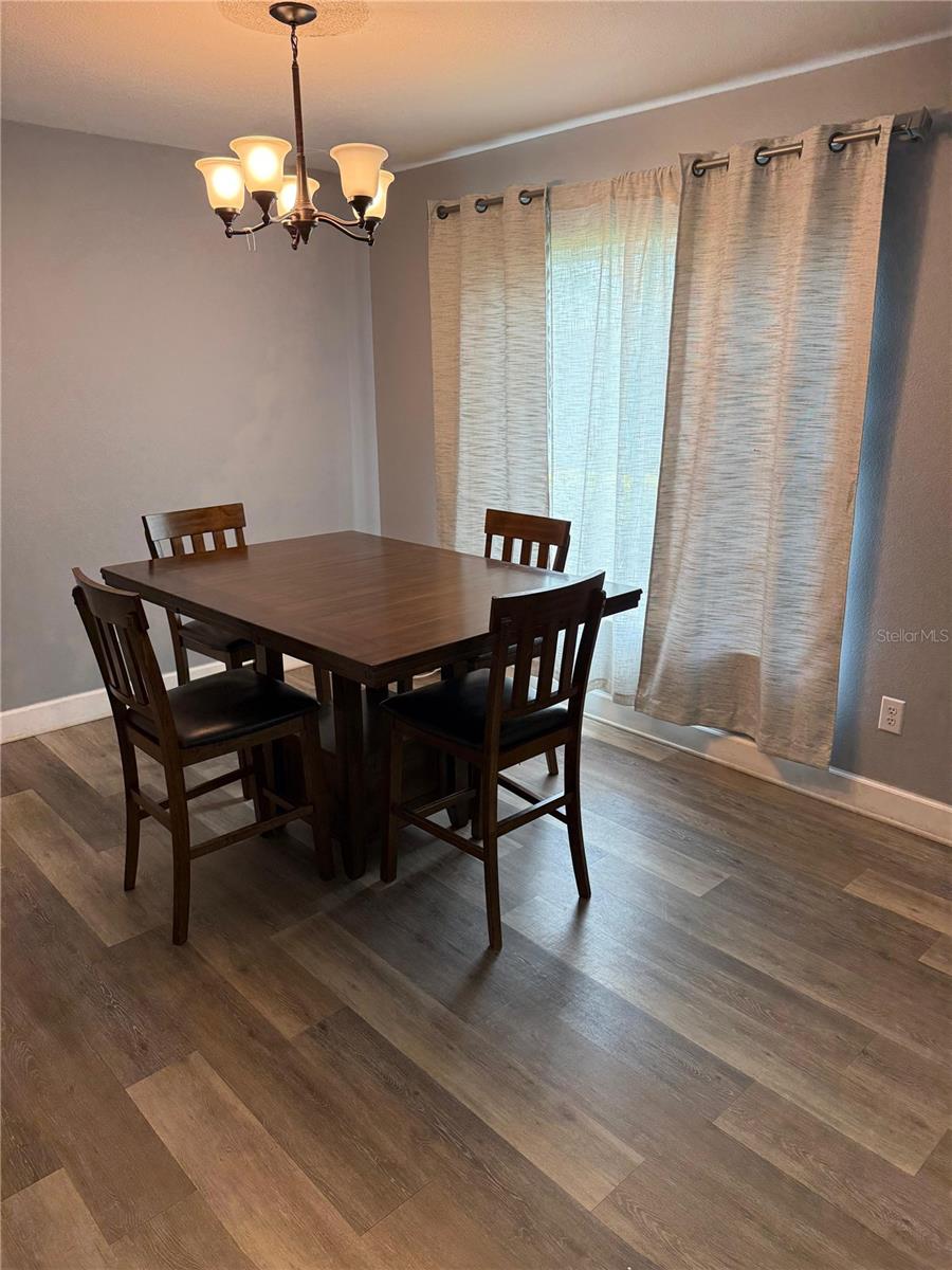 Photo 4 of 2235 FLUORSHIRE DR