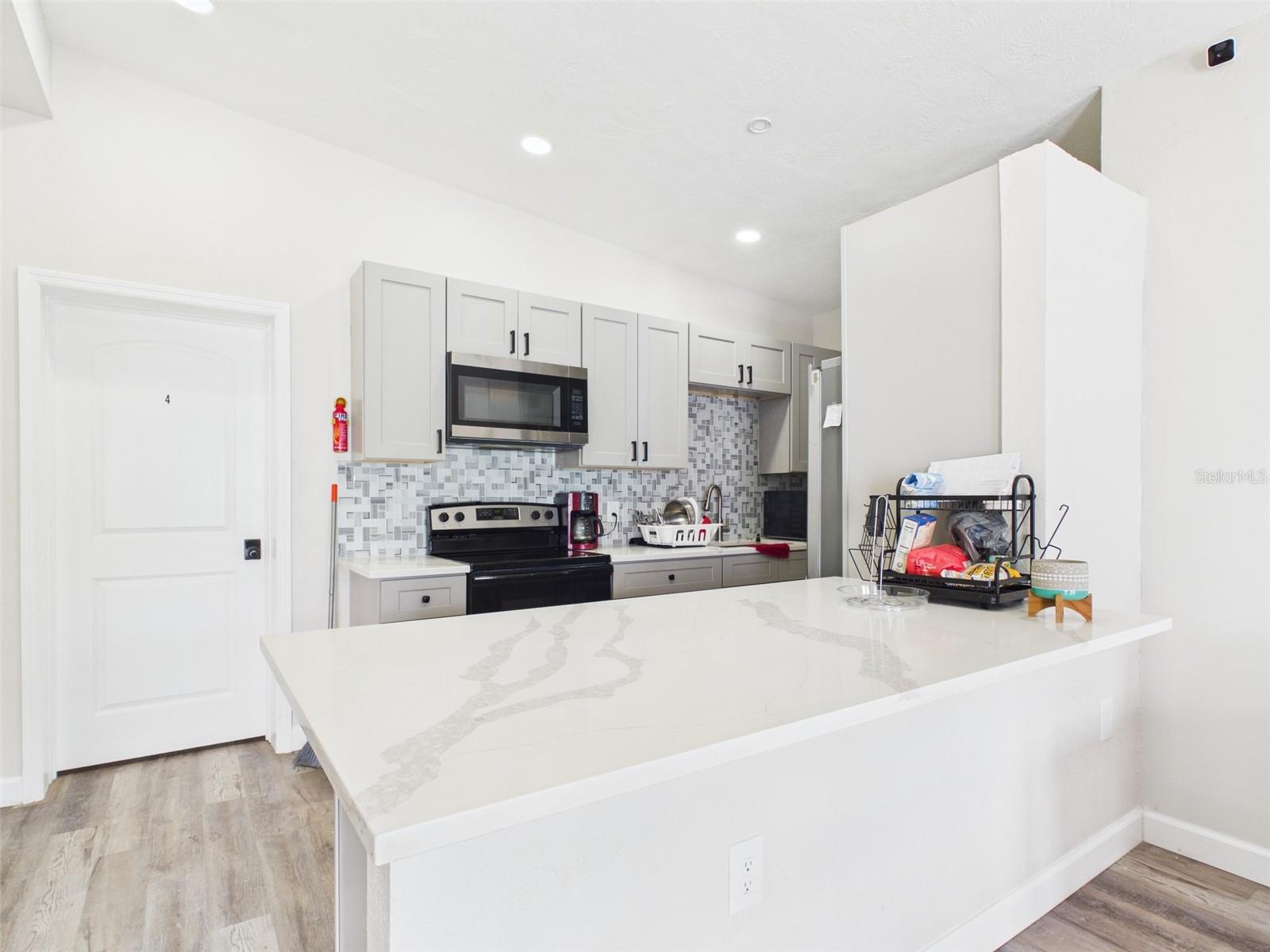 Photo 6 of 22040 FELTON AVE