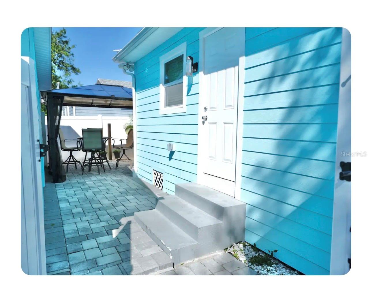 Photo 2 of 2217 THRACE ST