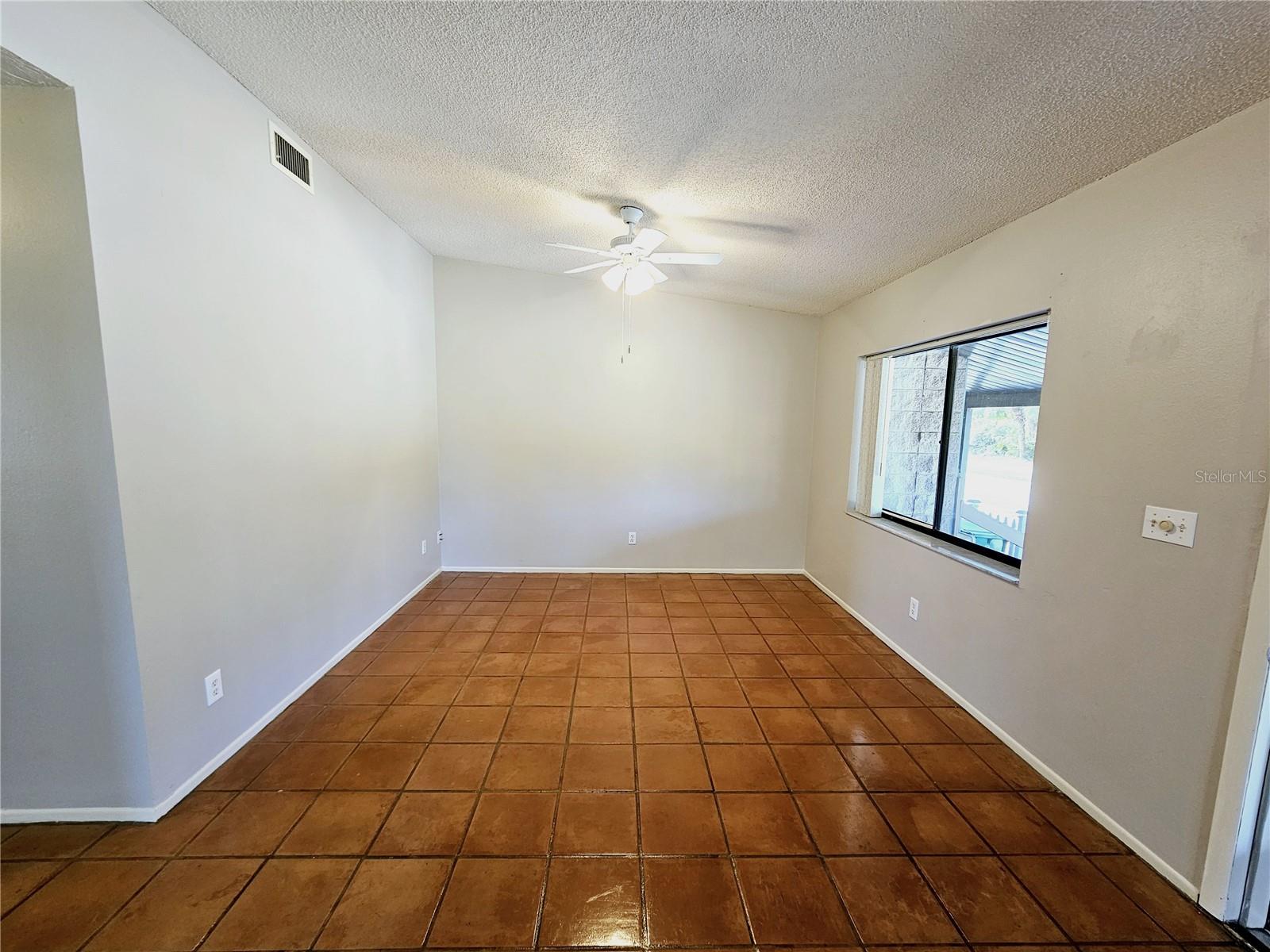 Photo 5 of 9000 GRIGGS RD #A