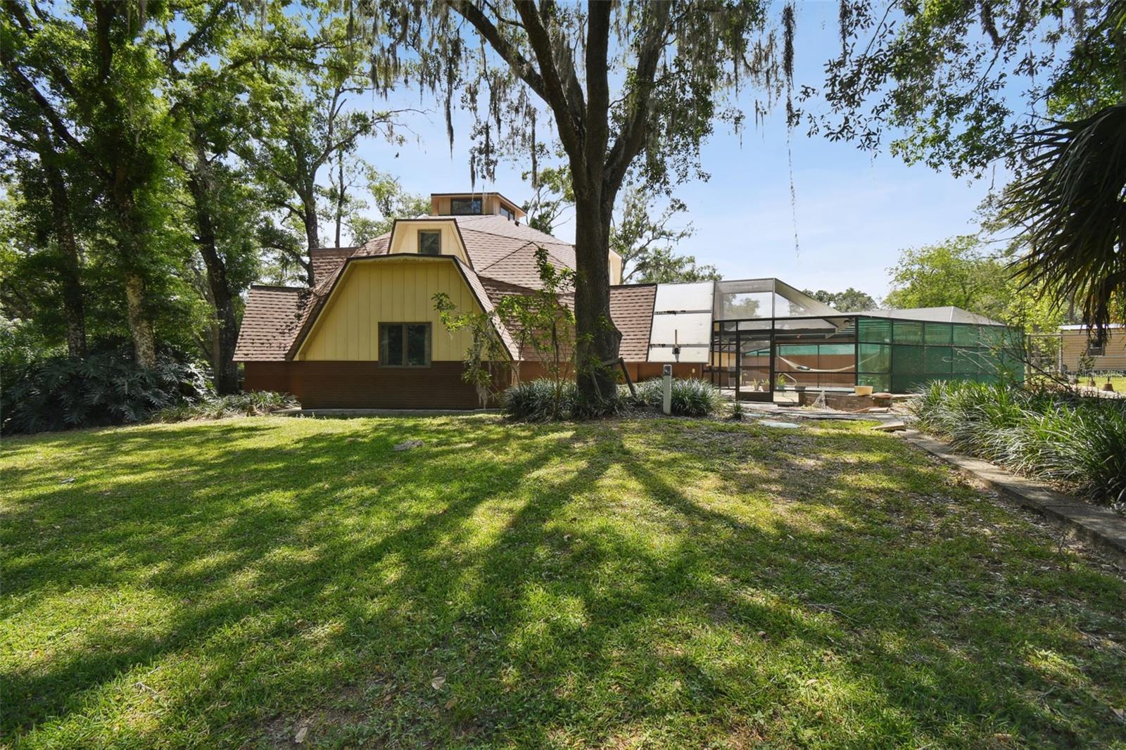 Photo 3 of 2512 AYERS HILL CT