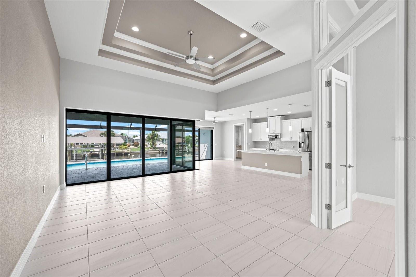 Photo 6 of 5217 FORBES TER