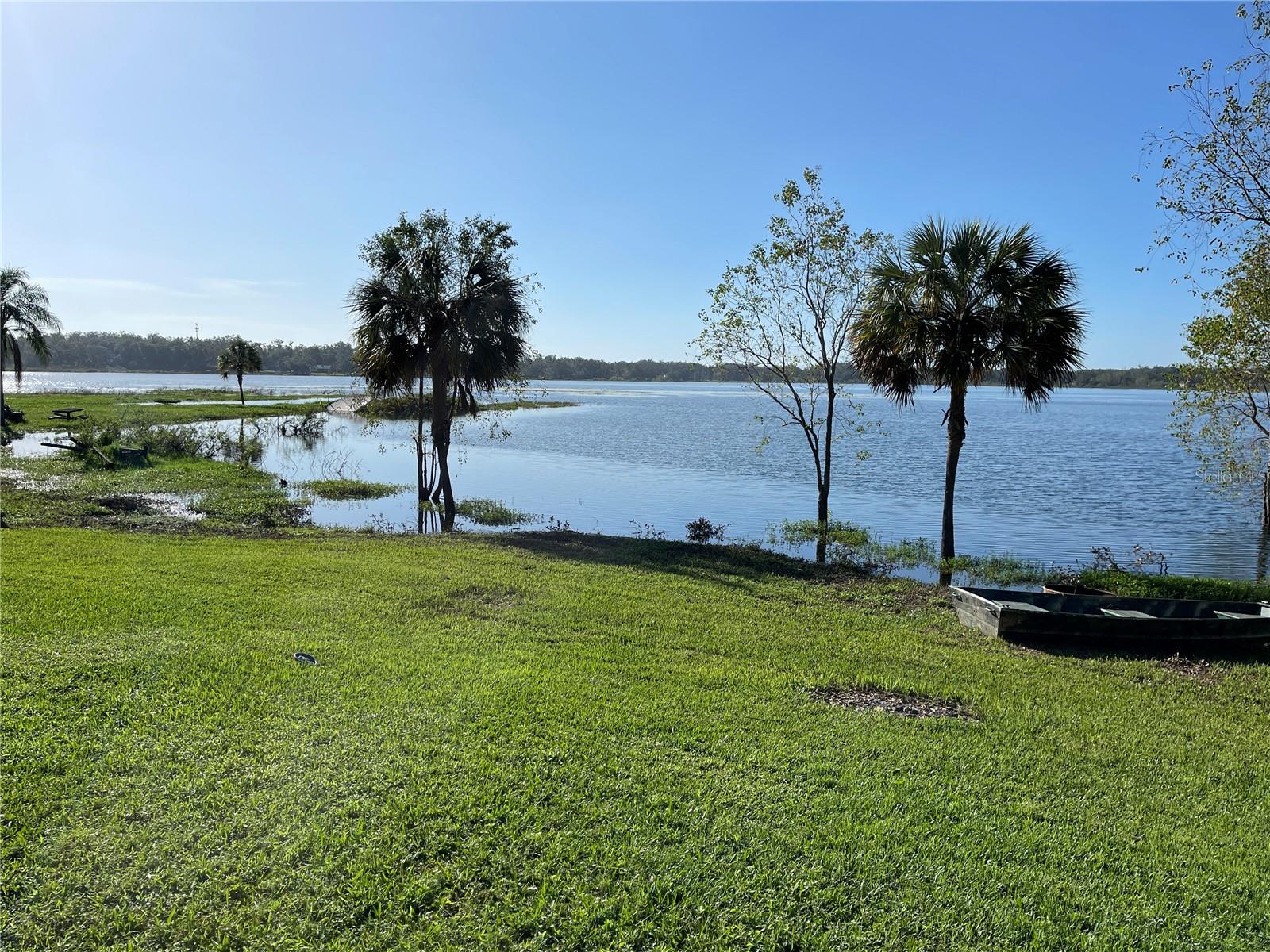 Photo 3 of 1829 DOCKSIDE DR