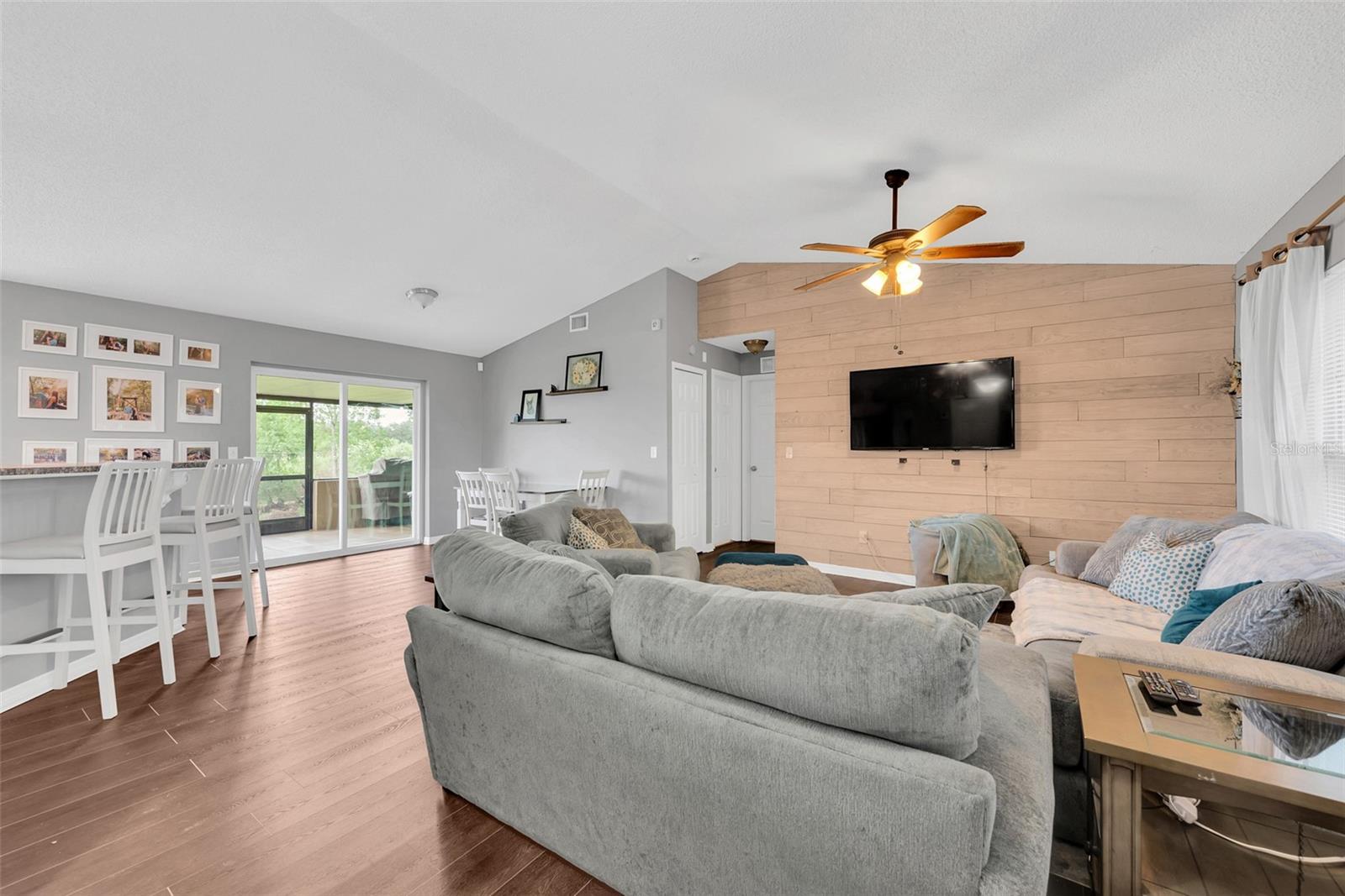 Photo 7 of 1829 DOCKSIDE DR