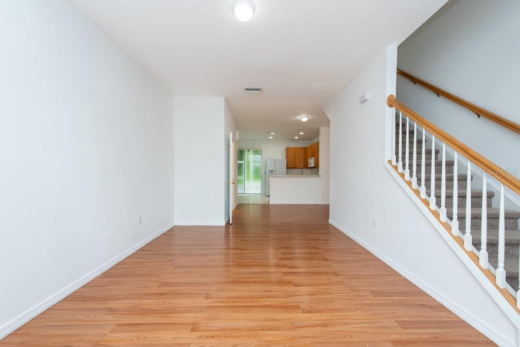 Photo 3 of 12707 SUNLAND CT