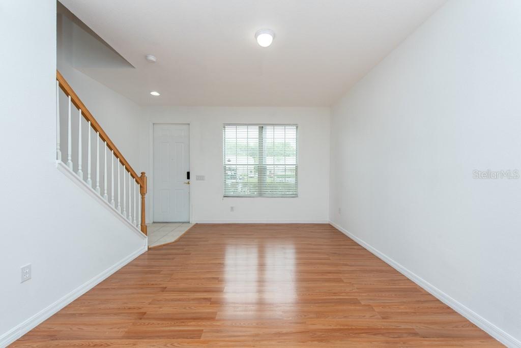 Photo 5 of 12707 SUNLAND CT