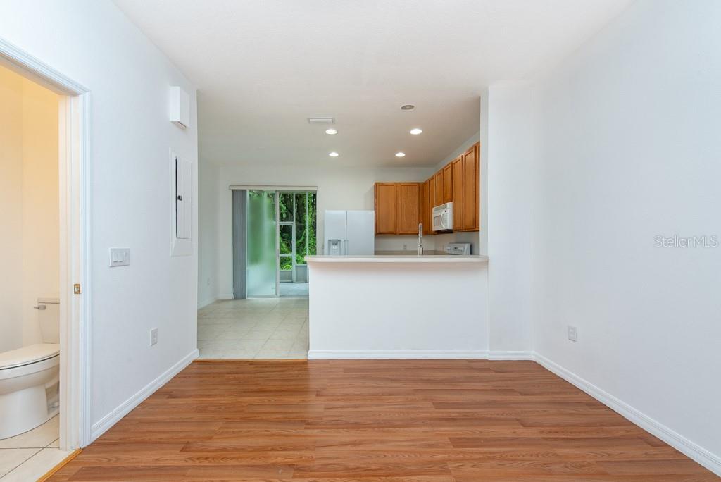 Photo 7 of 12707 SUNLAND CT