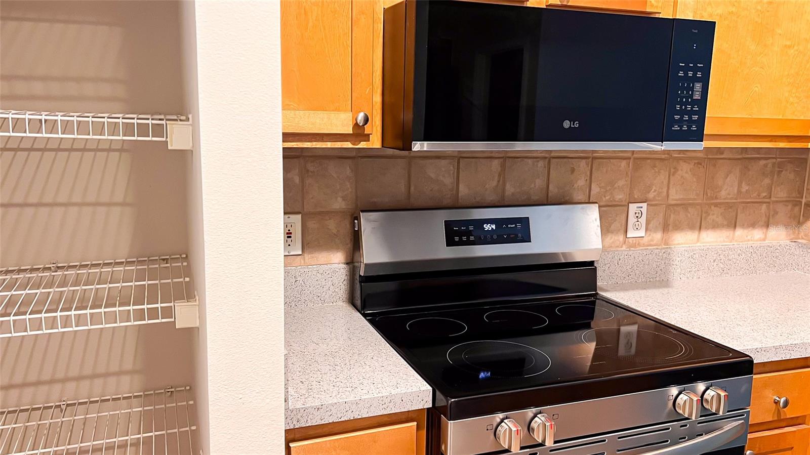 Photo 5 of 4207 S DALE MABRY HWY #12204