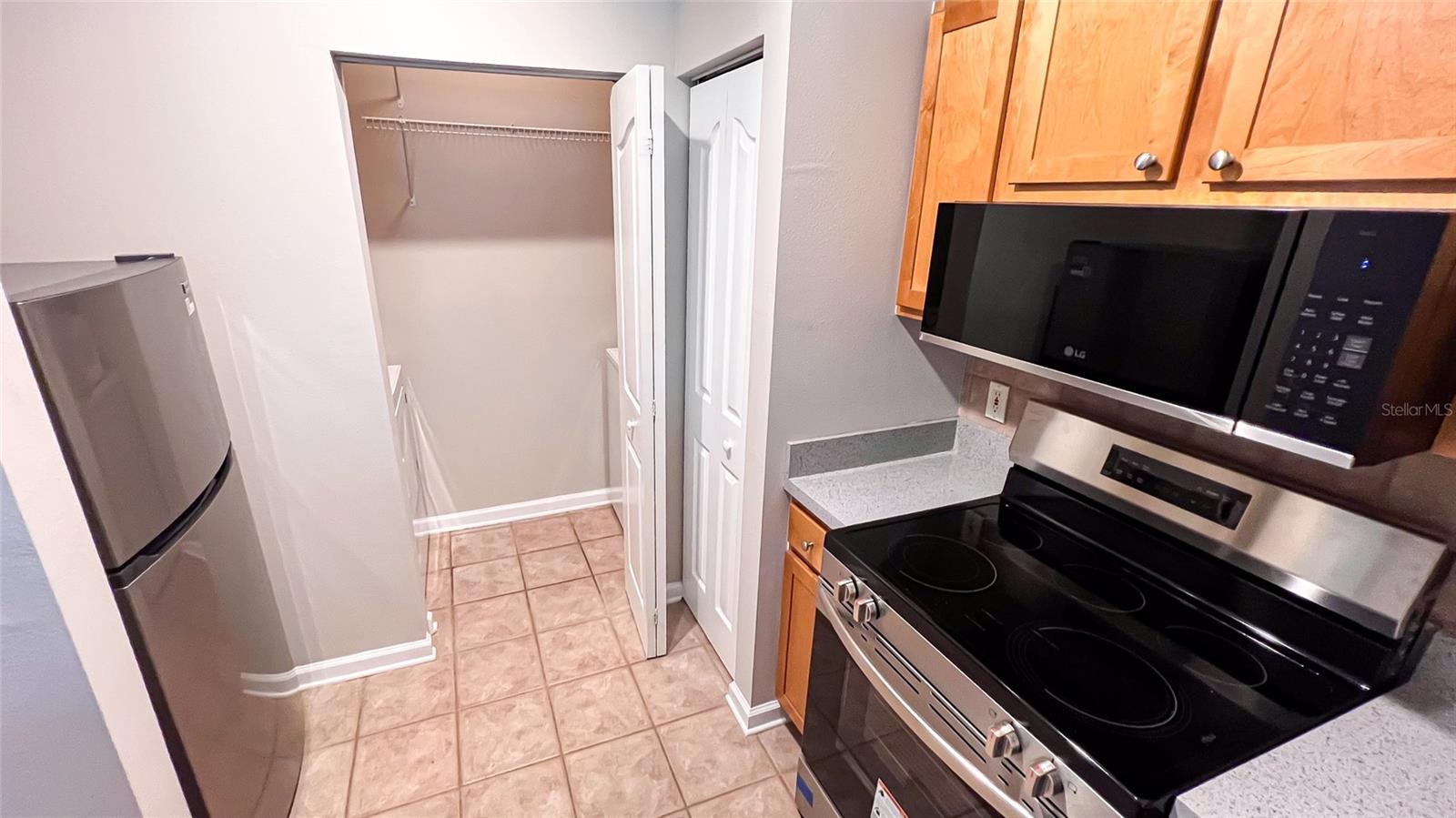Photo 7 of 4207 S DALE MABRY HWY #12204