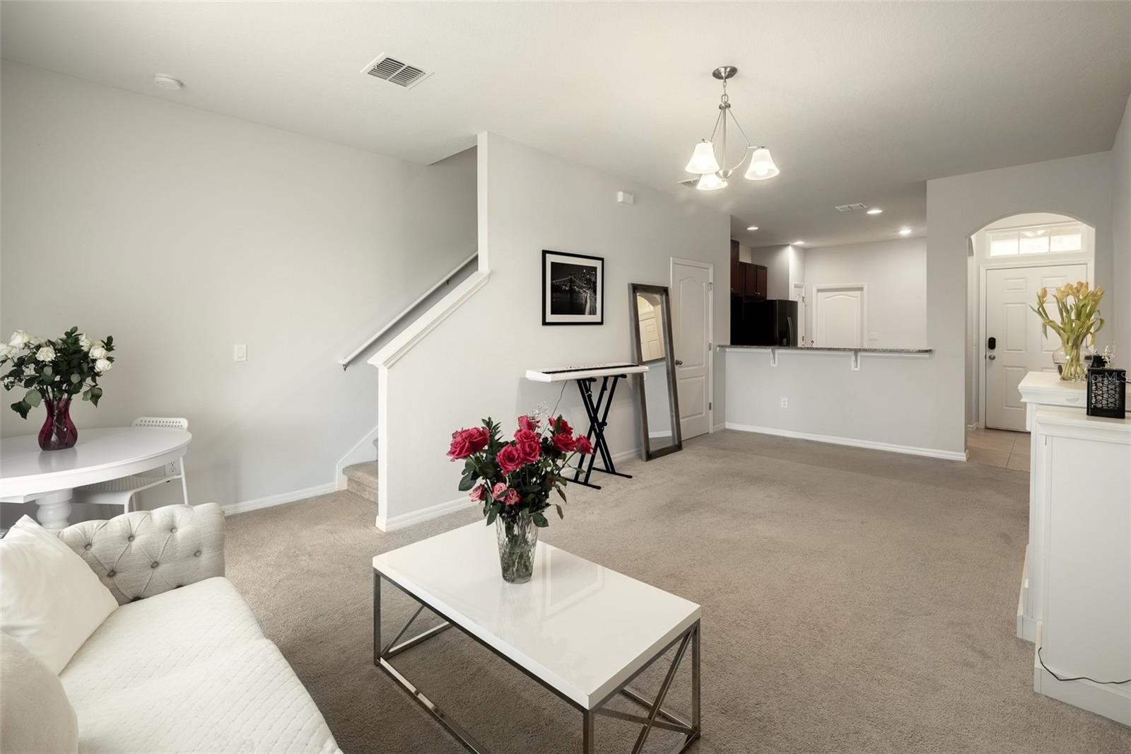 Photo 4 of 10823 VERAWOOD DR